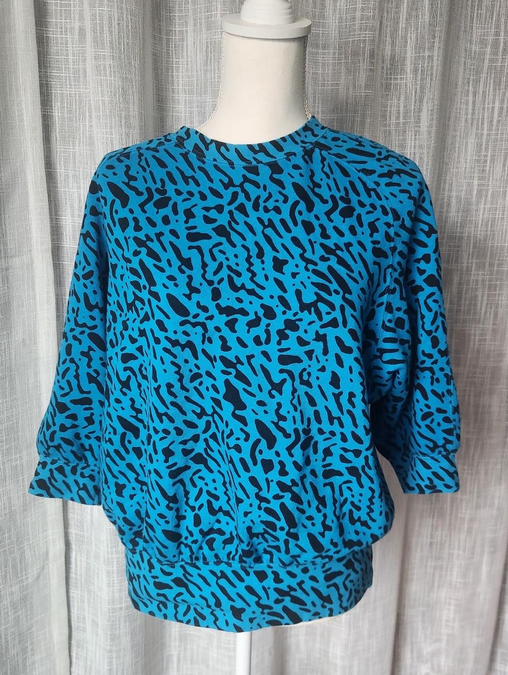 Vintage ESPRIT Blue and Black Animal Print Pullover